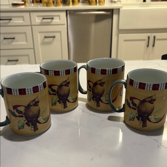 Lenox Red and Cream Cardinal Mugs Set of 4 Holiday - Picture 5 of 5
